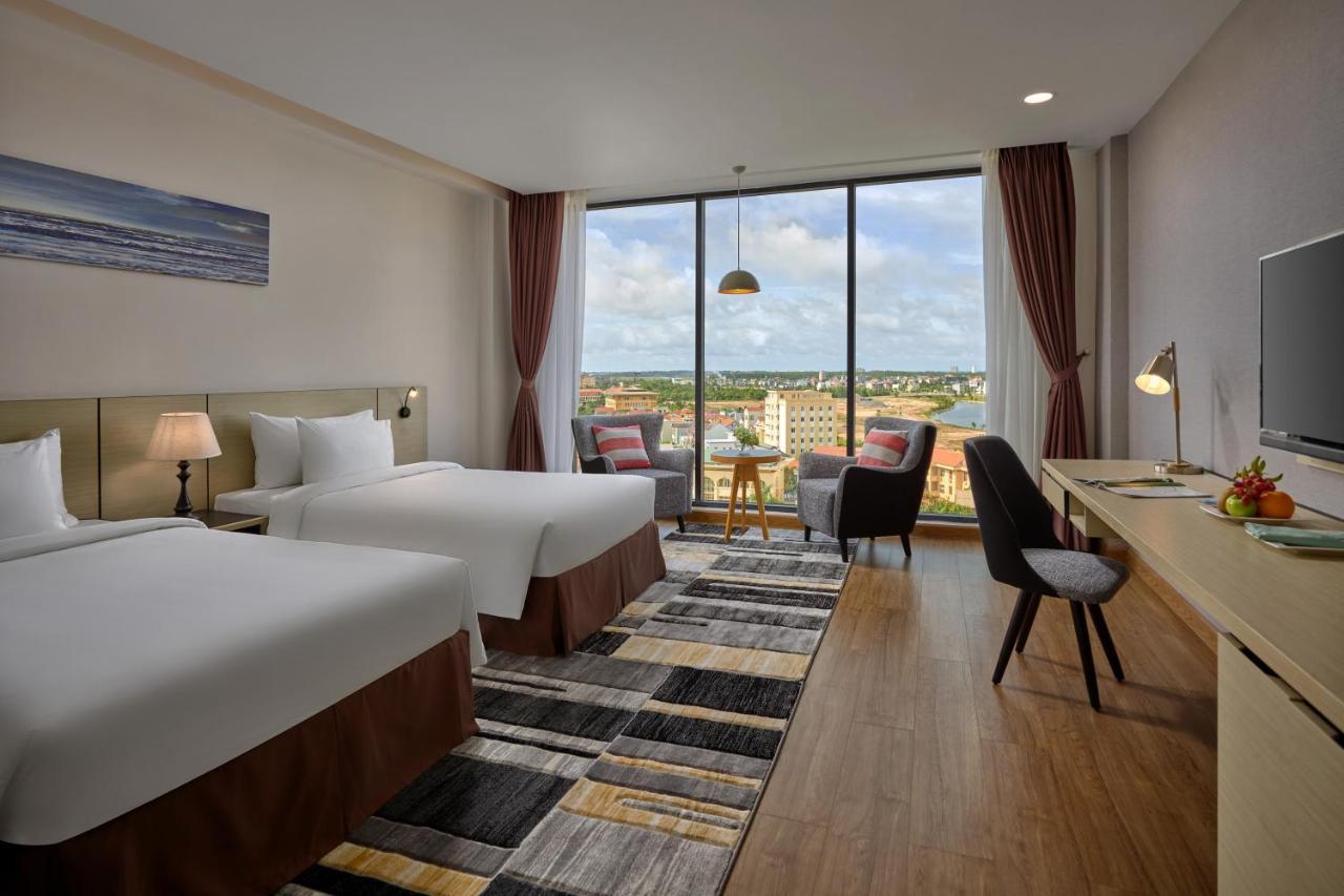 Hotel Khach San Sam Quang Binh Dong Hoi Exterior foto