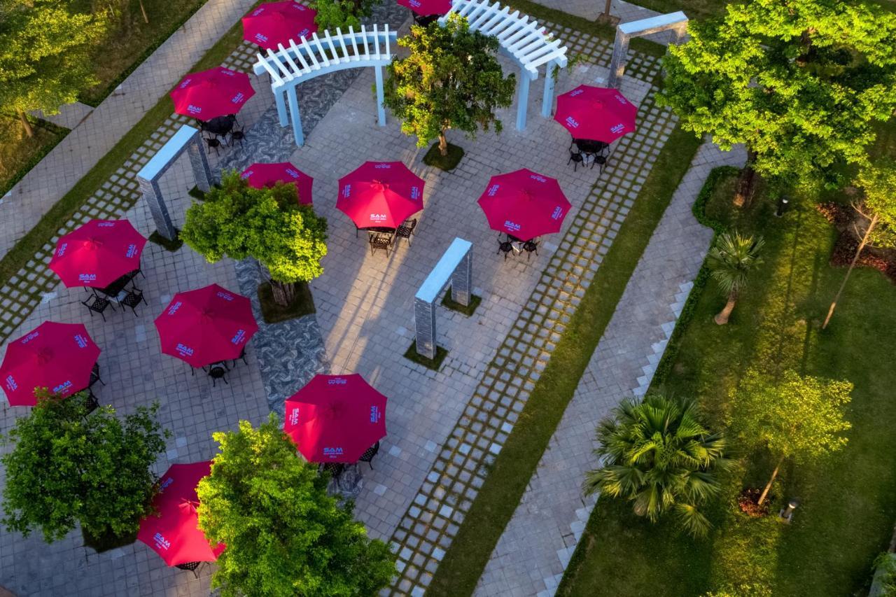 Hotel Khach San Sam Quang Binh Dong Hoi Exterior foto